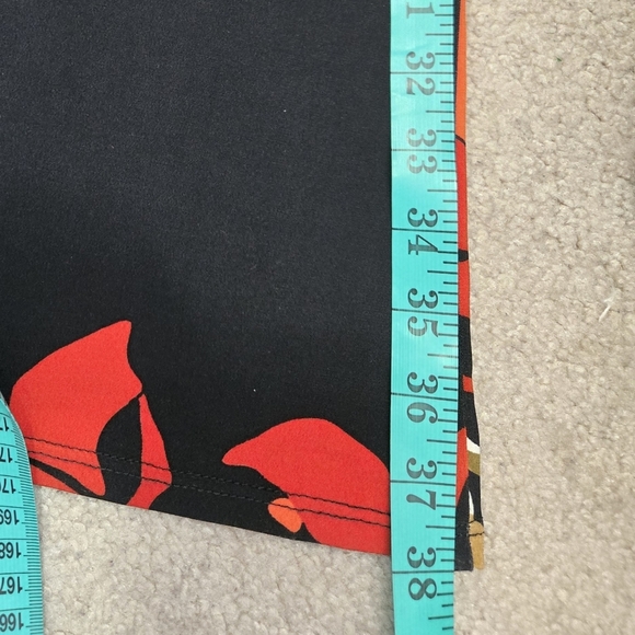 COCO BIANCO Floral Wide-Leg Pants In Black and Red. Size Small - Picture 9 of 9